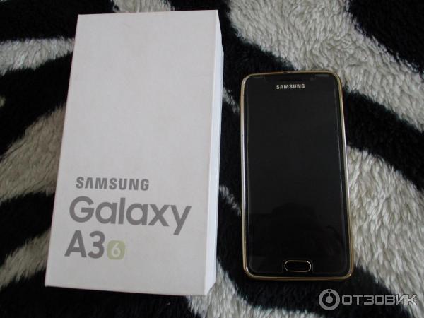 Смартфон Samsung Galaxy A3 фото