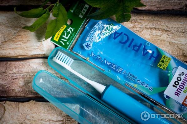 Звуковая зубная щетка Hapica Minus ion case фото