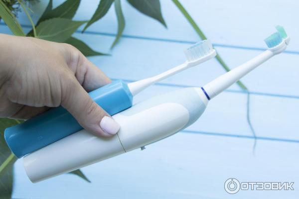 Звуковая зубная щетка Hapica Minus ion case фото