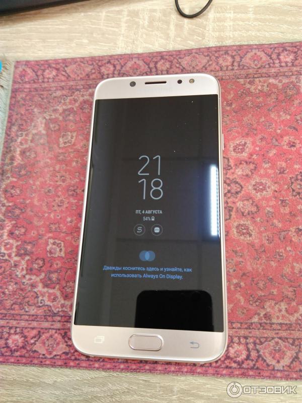 Смартфон Samsung Galaxy J7 SM-J730F фото