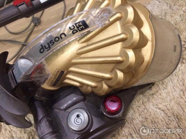 Пылесос Dyson DC32 Exclusive фото