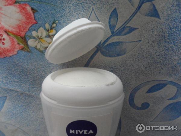 Антиперспирант Nivea Невидимая защита для черного и белого Clear фото