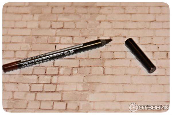 Стойкий карандаш для контура глаз NYX FAUX BLACKS EYELINER фото