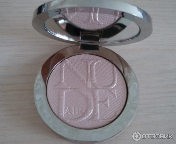 Хайлайтер Dior Diorskin Nude Air Luminizer фото