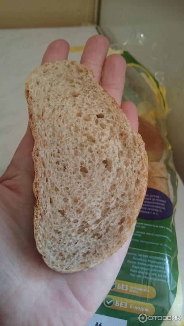 Белый хлеб с отрубями. Батон Коломенское "пшеничный с отрубями" 300. Хлеб отрубной Коломенское. Батон отрубной Коломенское. Батон с отрубями Коломенское