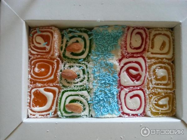 Турецкий лукум ассорти. Лукум в коробке. Лукум турецкий в коробке. Рахат лукум турция koska. Рахат лукум турецкий.