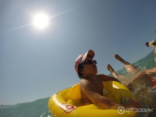 Экшн-камера GoPro Hero 3+ фото