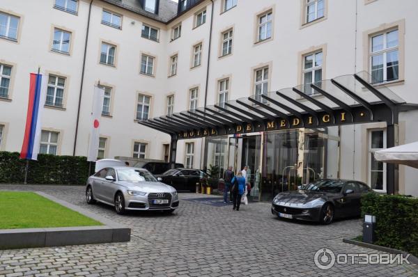 Отель Derag Livinghotel De Medici 5 фото, отзывы, Дюссельдорф, Германия, отель в центре Дюссельдорфа, ночь в музее