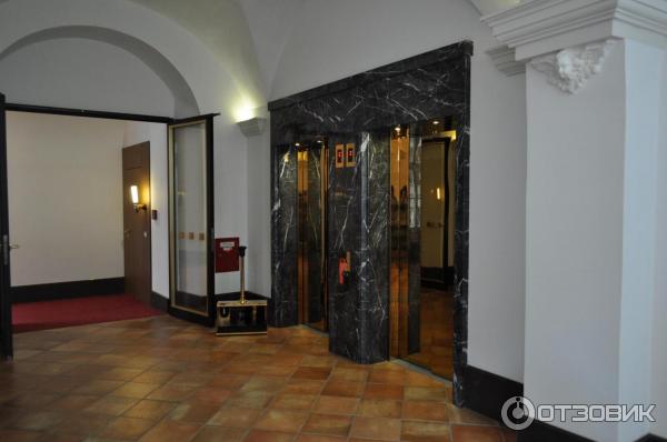 Отель Derag Livinghotel De Medici 5 фото, отзывы, Дюссельдорф, Германия, отель в центре Дюссельдорфа, ночь в музее