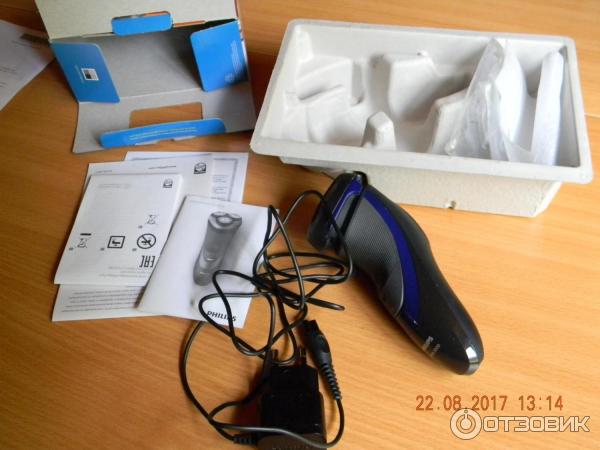 Бритва Philips SHAVER Series 3000 фото