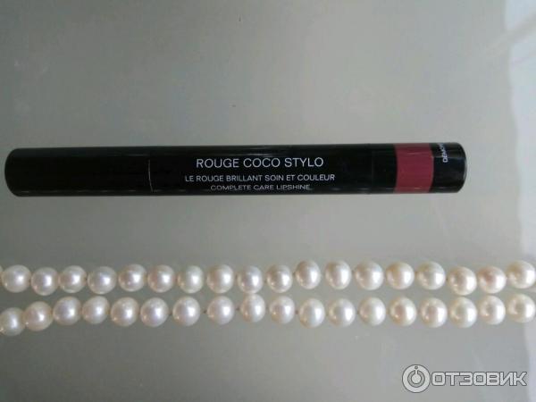 Помада от Chanel Rouge Coco Stylo