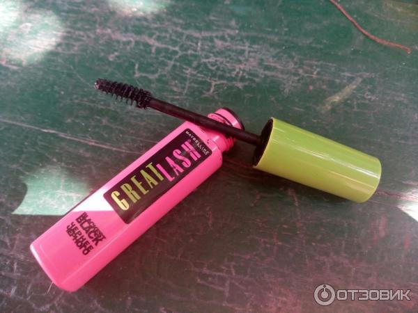 Тушь для ресниц Maybelline New York Great Lash Blackest Black Mascara фото