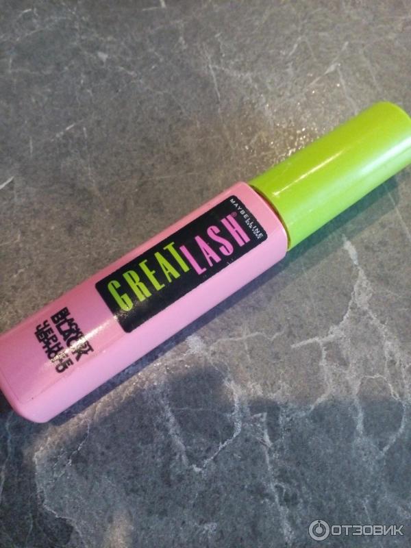 Тушь для ресниц Maybelline New York Great Lash Blackest Black Mascara фото