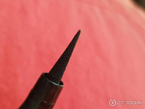 Жидкая подводка для глаз Isa Dora Flex Tip Eyeliner фото