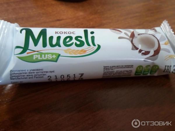 Фруктовый батончик-мюсли Открытие Muesli Plus фото