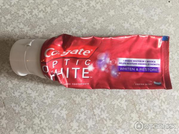 Зубная паста Colgate Optic White