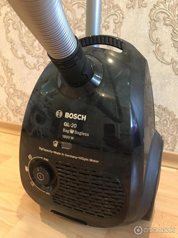 Пылесос gl 20. Бош gl 20. Пылесос bosch gl 20 bag bagless. Пылесос бош 20. Bosch bgn2a111.