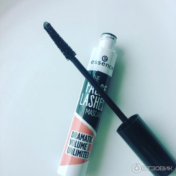 ТУШЬ ДЛЯ РЕСНИЦ ESSENCE THE FALSE LASHES MASCARA DRAMATIC VOLUME UNLIMITED фото