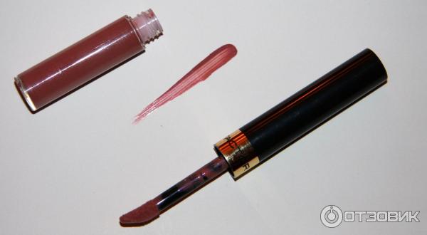 Стойкая помада-блеск для губ Max Factor Lipfinity Lip Colour фото