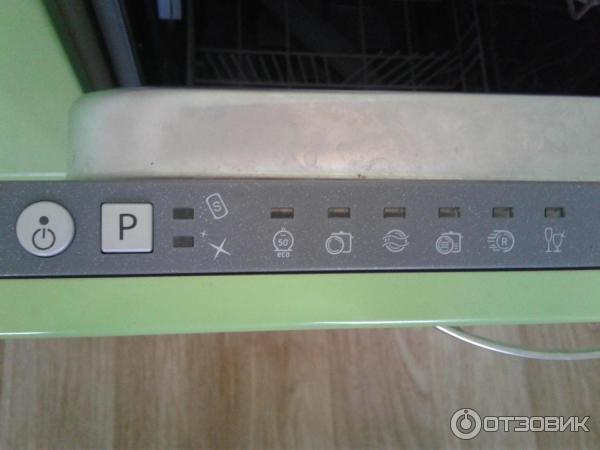 Hotpoint посудомоечная машина ошибка. Посудомоечная машина Hotpoint Ariston LST 11677. Hotpoint Ariston LST 41677. Коды ошибок посудомоечных машин Аристон. Посудомоечная машина Аристон 11477 коды ошибок.