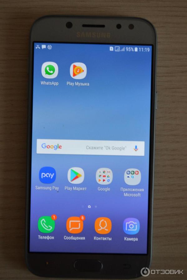 Смартфон Samsung Galaxy J5 SM-J530 фото