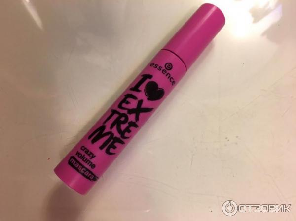 Тушь для ресниц Essence I Love Extreme Crazy Volume Mascara фото