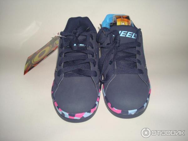 Роликовые кроссовки Heelys фото