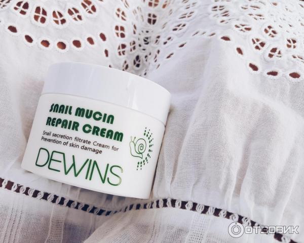 Улиточный крем для лица Dewins Snail Mucin Repair Cream фото