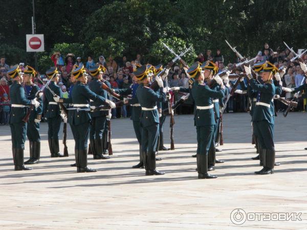 Развод конных и пеших караулов на Красной площади (Россия, Москва) фото