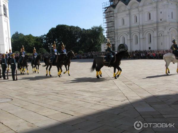 Развод конных и пеших караулов на Красной площади (Россия, Москва) фото