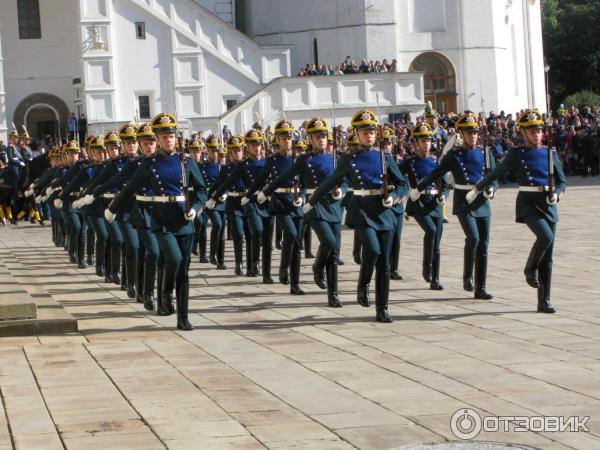 Развод конных и пеших караулов на Красной площади (Россия, Москва) фото