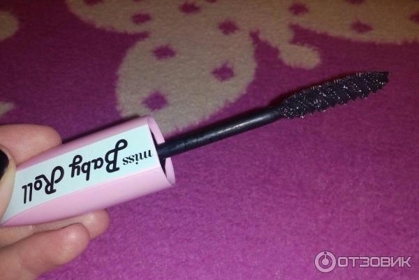 Тушь для ресниц L'Oreal Miss Baby Roll фото