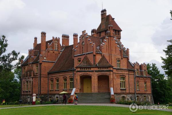 Замок Яунмоку (Латвия, Тукумсский край) фото