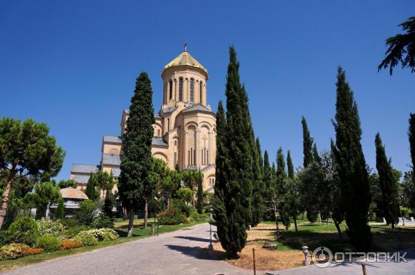 Экскурсия в Собор Цминда Самеба (Грузия, Тбилиси) фото