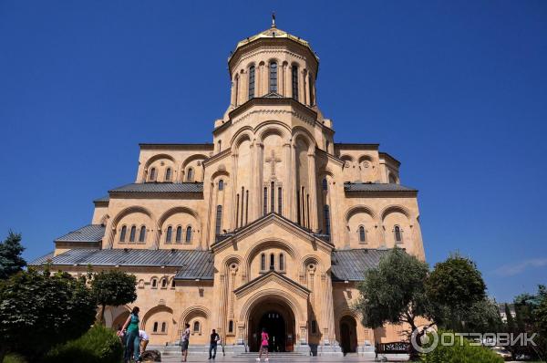 Экскурсия в Собор Цминда Самеба (Грузия, Тбилиси) фото