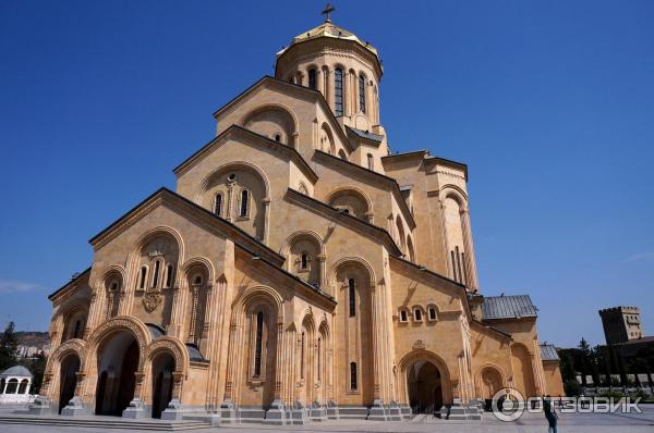 Экскурсия в Собор Цминда Самеба (Грузия, Тбилиси) фото