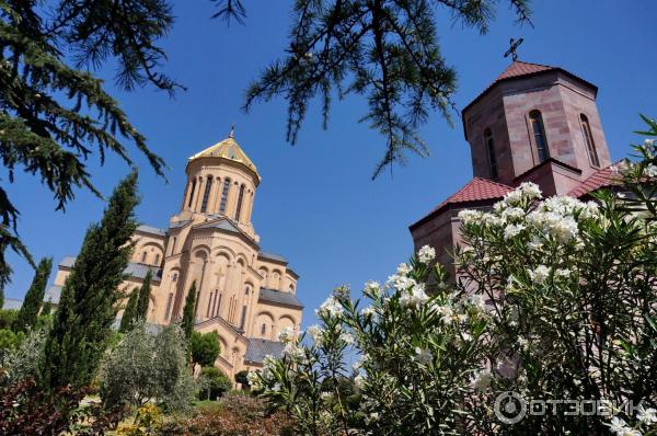 Экскурсия в Собор Цминда Самеба (Грузия, Тбилиси) фото