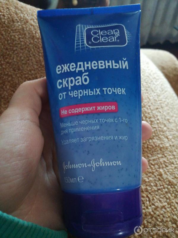 Ежедневный скраб Clean & Clear от черных точек фото