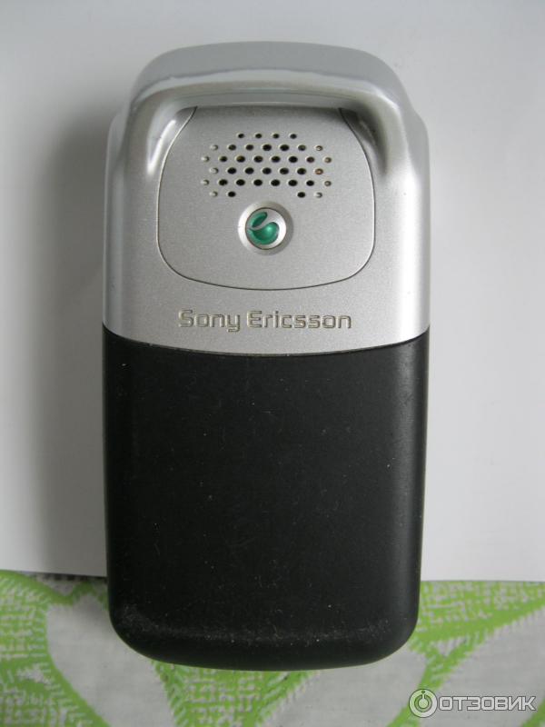 Сотовый телефон Sony Ericsson Z530i фото