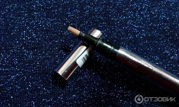 Консилер Catrice Re-Touch Light-Reflecting Concealer фото