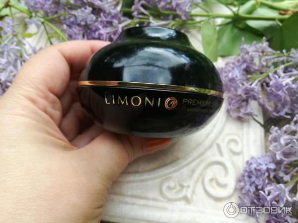 Антивозрастной крем для век со змеиным ядом Limoni Premium Syn-Ake Anti-Wrinkle Eye Cream фото