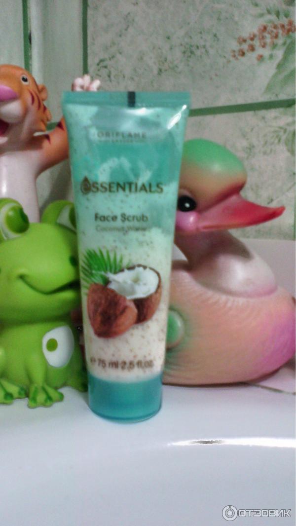 Скраб для лица Oriflame Essentials Coconut water фото