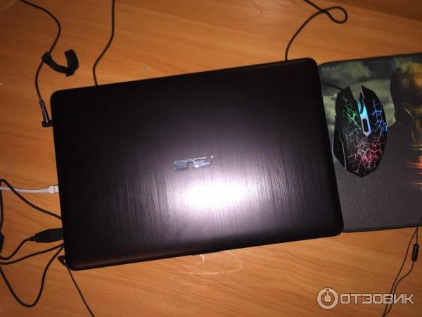 Ноутбук Asus X541UV фото