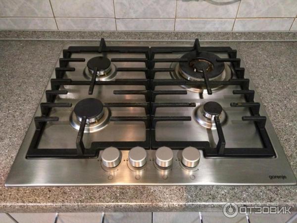 Отзыв о Варочная поверхность газовая HANSA BHGI 63112015 Отличная поверхность.
