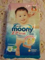 Подгузники-трусики Moony для девочек фото