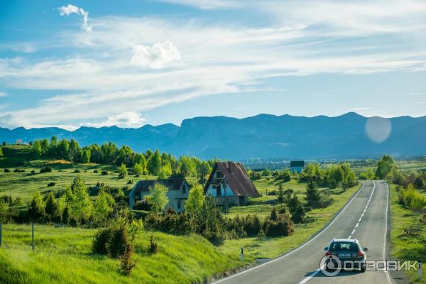 Дорога от Мост Джурджевича над рекой Тара. Черногория.