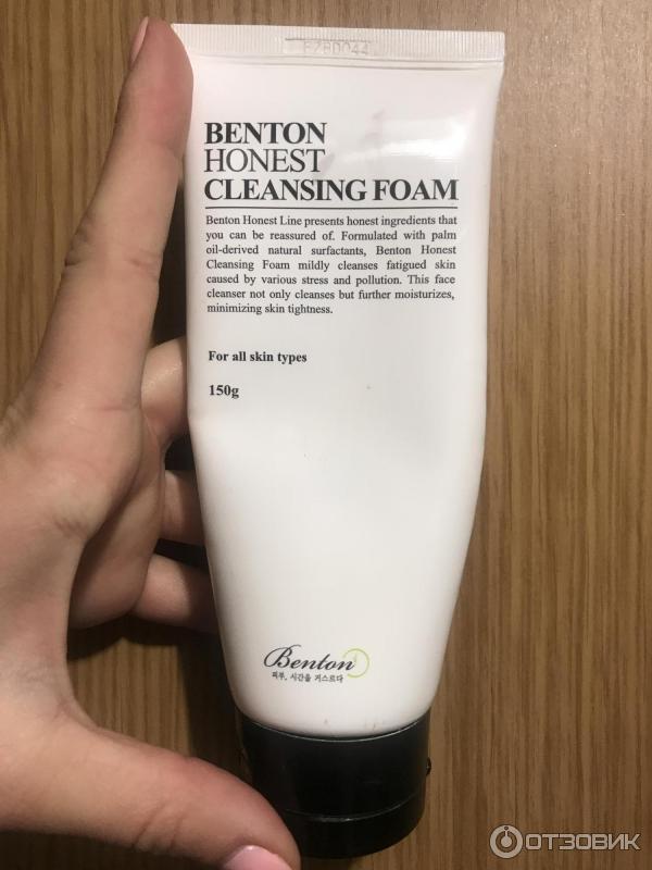 Очищающая пенка Benton honest cleansing foam фото