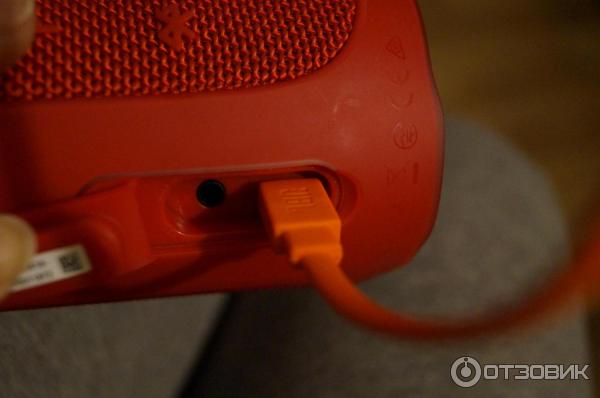 Flip 4 разобранная. JBL Flip 4 разъемы. Flip 4 JBL разъемы USB. JBL Flip 4 зарядка. JBL charge 4 разъем зарядки.