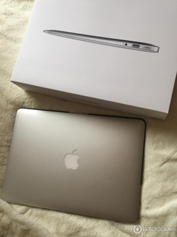 Ноутбук Apple MacBook Air 13 Early 2015 фото