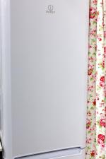 Холодильник Indesit BIA 18 фото